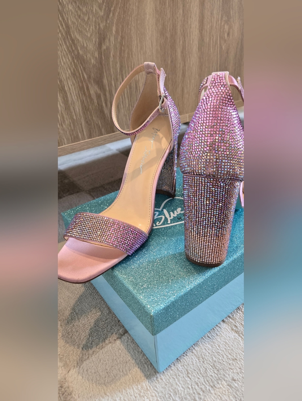 Blue by Betsey Johnson Glitter Aqua Box